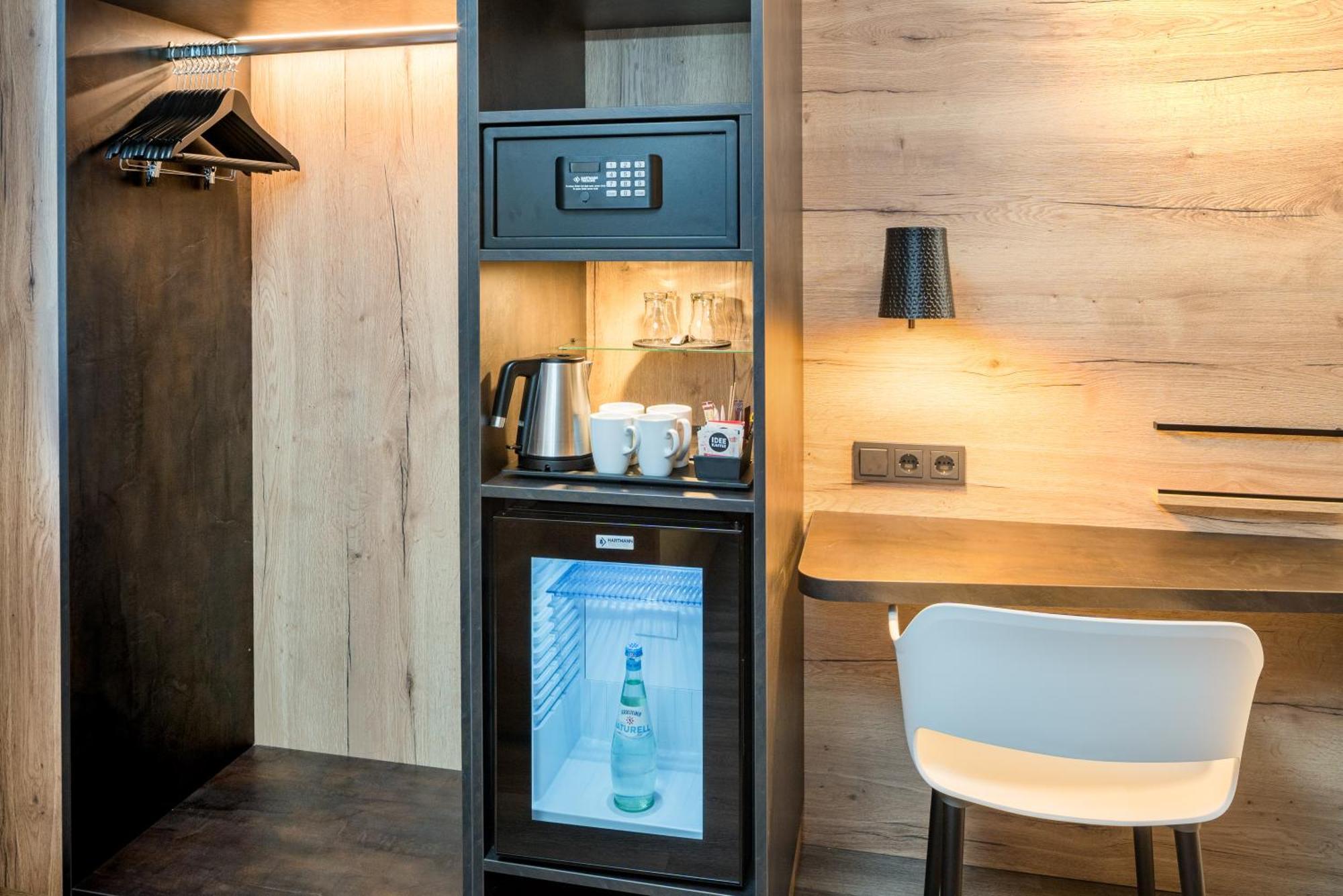 Western München Airport 4*