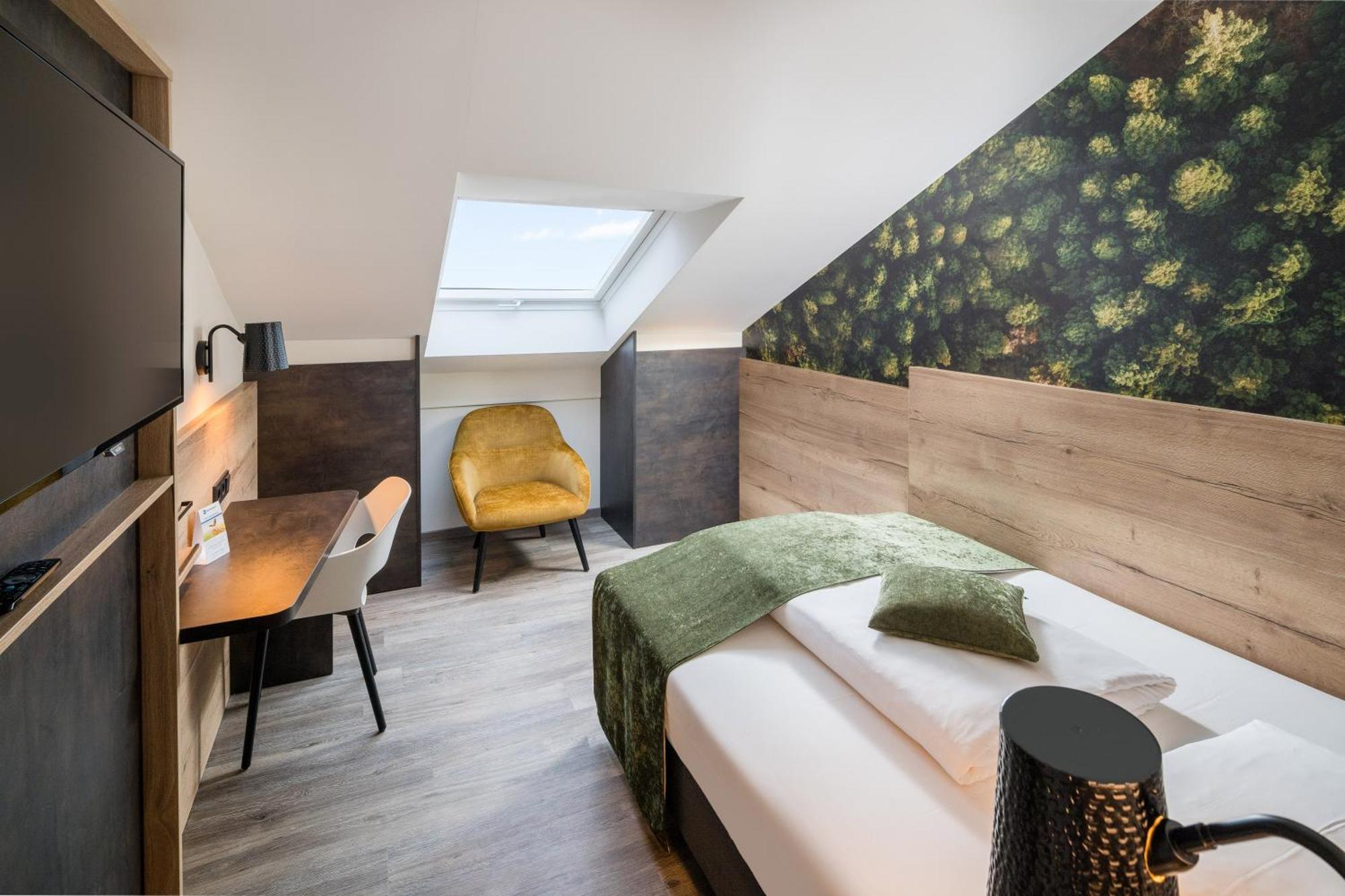 Hotel Western München Airport 4*