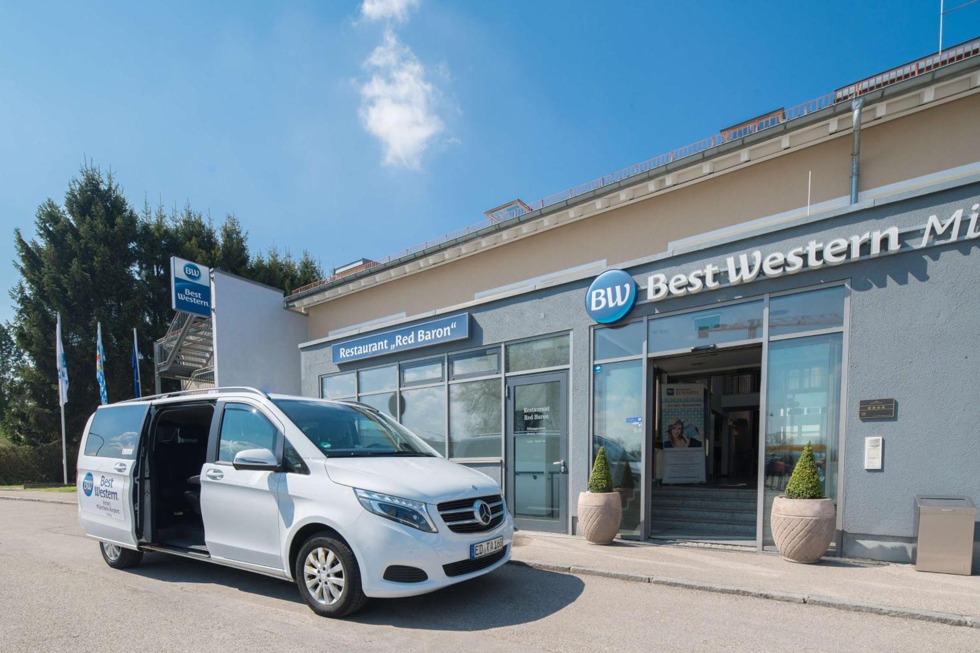 Western München Airport 4*